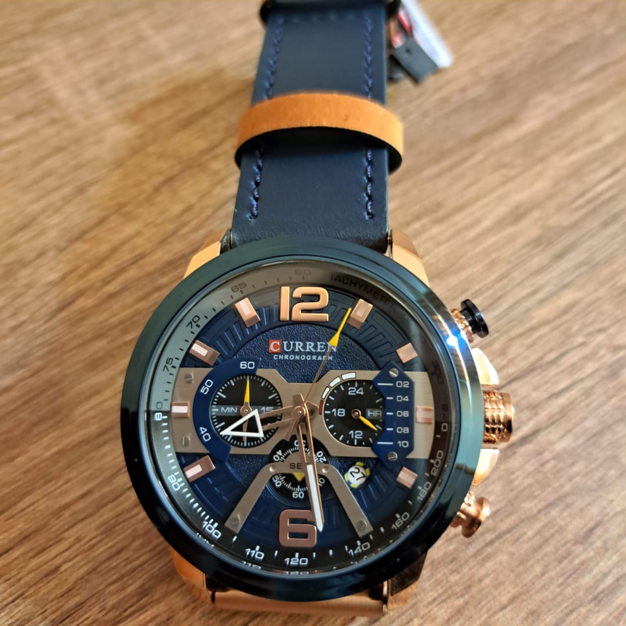CURREN 8329 - 01